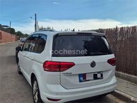 Usado VW Touran Advance 115 CV (84 kW) 2018 Blanco Monovolumen