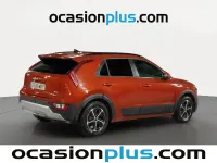 Usado Kia Niro 183 CV (134 kW) 2024 Rojo SUV