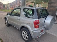 Usado Toyota RAV4 Sol 150 CV (110 kW) 2002 Gris / plata SUV