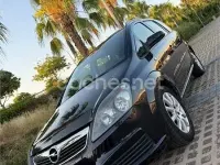 Usado Opel Zafira Sport 120 CV (88 kW) 2007 Negro Monovolumen