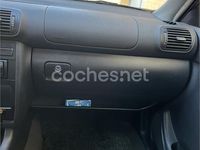 Usado Audi A3 Ambition 110 CV (80 kW) 2001 Rojo Utilitario