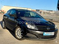 Usado Opel Astra GTC Enjoy 105 CV (77 kW) 2005 Negro Berlina