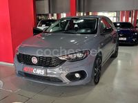 Usado Fiat Tipo Easy 120 CV (88 kW) 2018 Gris / plata Berlina