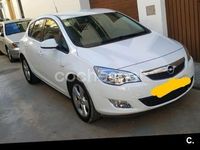 Usado Opel Astra Enjoy 110 CV (80 kW) 2012 Blanco Berlina
