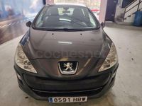 Usado Peugeot 308 Business-Line 92 CV (67 kW) 2011 Gris / plata Berlina