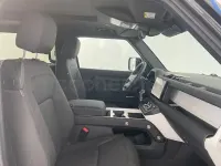 Usado Land Rover Defender S 249 CV (183 kW) 2025 Gris / plata SUV