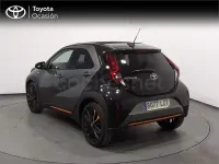 Usado Toyota Aygo X Edition 72 CV (52 kW) 2022 Verde SUV