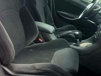 Usado Citroën C5 109 HP (80 kW) 2008 Vermelho Sedan