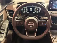Usado Nissan Qashqai Premium Edition 190 CV (139 kW) 2025 Gris / plata SUV