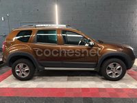 Usado Dacia Duster Lauréate 109 CV (80 kW) 2014 Marrón SUV