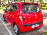 Usado Hyundai i10 Style 66 CV (48 kW) 2008 Rojo Utilitario