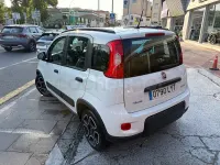 Usado Fiat Panda Cross Cross 70 CV (51 kW) 2022 Blanco Utilitario