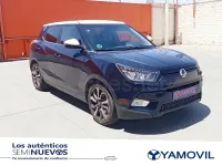 Usado SsangYong Tivoli Limited 115 CV (84 kW) 2015 Azul SUV