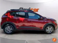 Usado Dacia Sandero Essentiel 91 CV (66 kW) 2021 Rojo Berlina