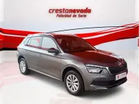 Usado Skoda Kamiq Active 110 CV (80 kW) 2023 Gris SUV