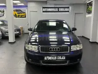 Usado Audi A4 130 CV (95 kW) 2004 Gris / plata Berlina