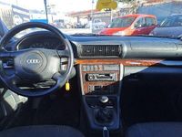 Usado Audi A4 193 CV (141 kW) 1999 Azul Familiar