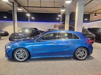 Usado Mercedes A180 116 CV (85 kW) 2024 Azul Berlina