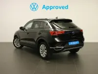 Usado VW T-Roc Life 150 CV (110 kW) 2022 Negro SUV