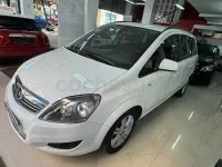 Usado Opel Zafira Family 115 CV (84 kW) 2013 Blanco Monovolumen