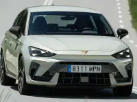 Begagnad Cupra Leon VZ 300 HK (220 kW) 2023 Vit Halvkombi