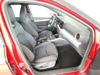 Usado Seat Arona FR 115 CV (84 kW) 2025 Rojo SUV