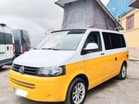 Usado VW Caravelle Comfortline 140 CV (102 kW) 2014 Amarillo Monovolumen