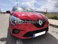 Usado Renault Clio V Intens 100 CV (73 kW) 2020 Rojo Berlina