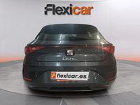 Usado Seat Leon Style 110 CV (80 kW) 2024 Gris Berlina