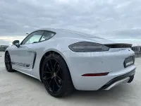 Käytetty Porsche 718 Cayman 300 HP (220 kW) 2024 Harmaa Coupe - kaksiovinen