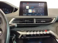 Usado Peugeot 3008 GT-line 120 CV (88 kW) 2017 Rojo SUV