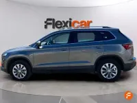 Usado Skoda Karoq Ambition 150 CV (110 kW) 2022 Azul SUV