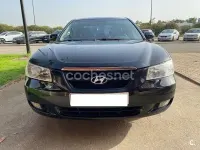 Usado Hyundai Sonata Style 161 CV (118 kW) 2005 Negro Berlina