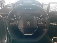 Usado Peugeot 3008 Allure 130 CV (95 kW) 2018 Gris / plata SUV