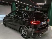 Usado Mercedes B180 116 CV (85 kW) 2022 Negro Monovolumen