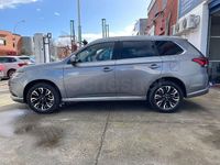 Usado Mitsubishi Outlander P-HEV 203 CV (149 kW) 2017 Gris / plata SUV