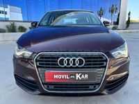 Usado Audi A1 Sportback Attraction 90 CV (66 kW) 2014 Violeta / lila Utilitario