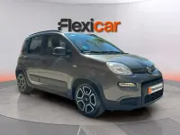 Usado Fiat Panda 71 CV (52 kW) 2022 Gris Utilitario