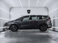 Usado Renault Espace Zen 131 CV (96 kW) 2018 Gris / plata Monovolumen