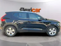 Usado Volvo XC40 Core 163 HP (119 kW) 2022 Preto SUV