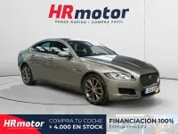 Usado Jaguar XF Prestige 180 CV (132 kW) 2020 Gris Berlina