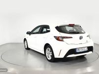 Usado Toyota Corolla Active 122 CV (89 kW) 2020 Blanco Berlina