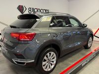 Usado VW T-Roc Advance 150 CV (110 kW) 2021 Gris / plata SUV