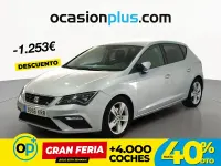 Usado Seat Leon FR 125 CV (91 kW) 2018 Gris Berlina