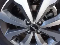 Usado Kia Stonic 100 CV (73 kW) 2021 Gris SUV