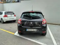 Usado Renault Clio IV Evolution 105 CV (77 kW) 2012 Negro Berlina