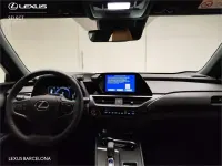 Usado Lexus UX 300h 199 CV (146 kW) 2025 Gris SUV