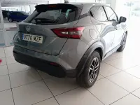 Usado Nissan Juke N-Connecta 114 CV (83 kW) 2025 Gris / plata SUV