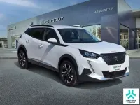 Usado Peugeot 2008 Allure 131 CV (96 kW) 2020 Blanco SUV