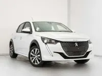 Usado Peugeot e-208 Active 100 kW (136 CV) 2024 Blanco Utilitario